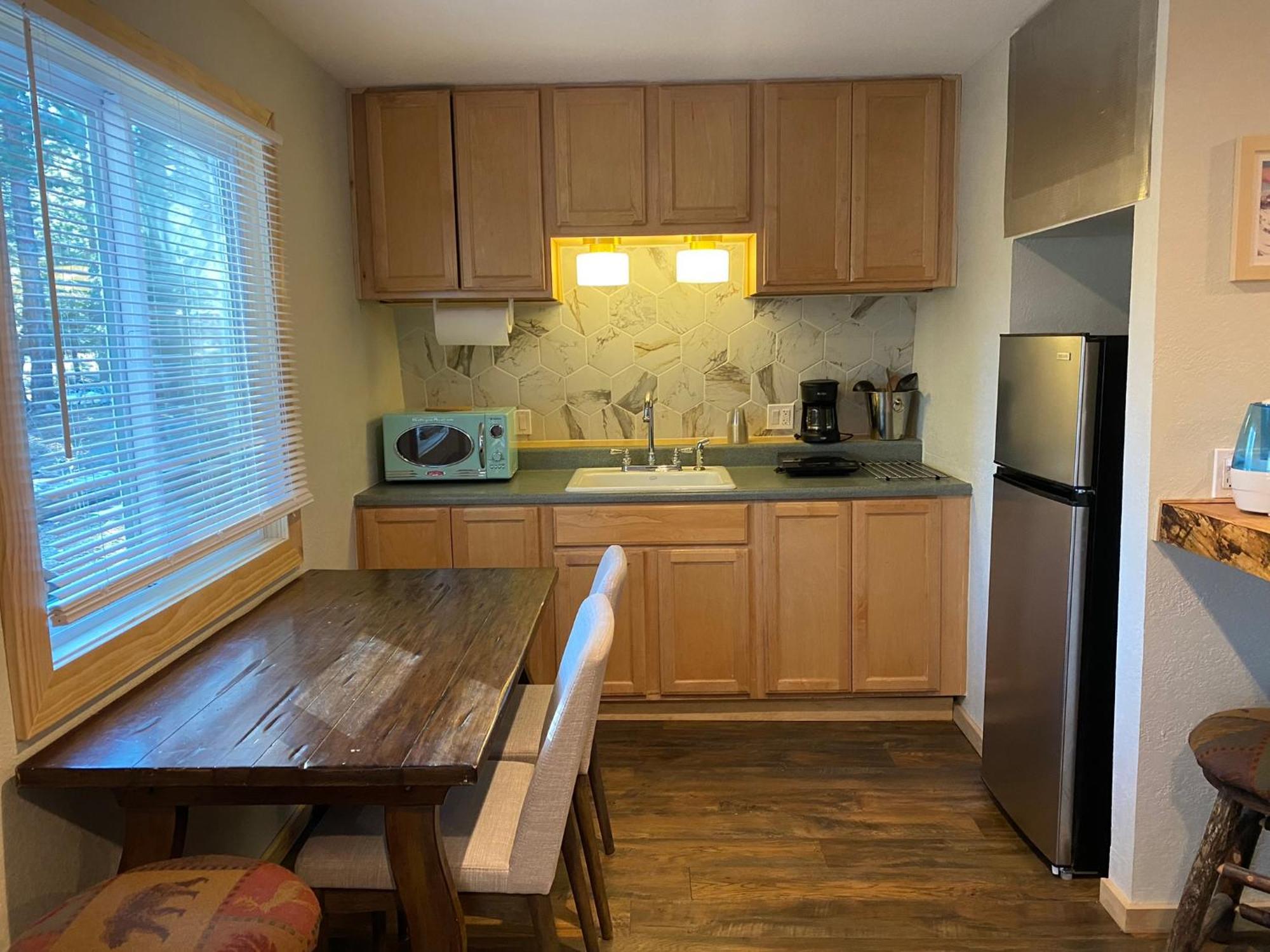 Cinnamon Bear Inn Μαμούθ Λέικς Εξωτερικό φωτογραφία
