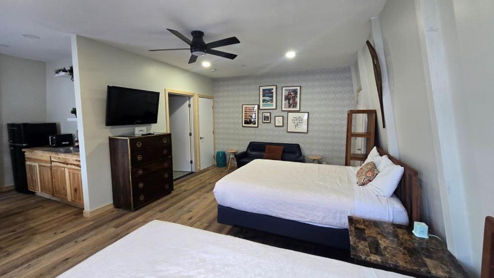 Cinnamon Bear Inn Μαμούθ Λέικς Εξωτερικό φωτογραφία